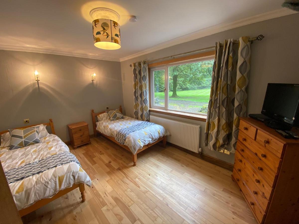 Tranquil Thornhill Cottage Retreat With Hot Tub Moniaive Eksteriør billede